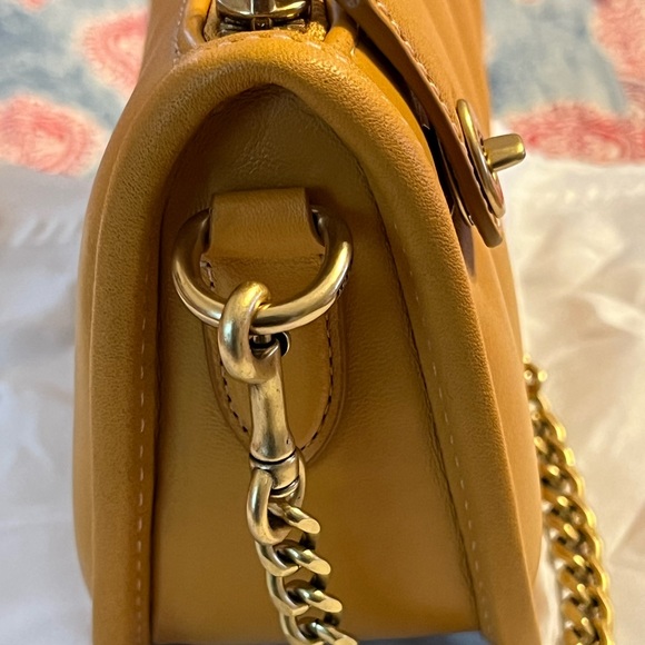 Coach Quilted Swinger 20 Buttercup Handbag - Picture 10 of 10